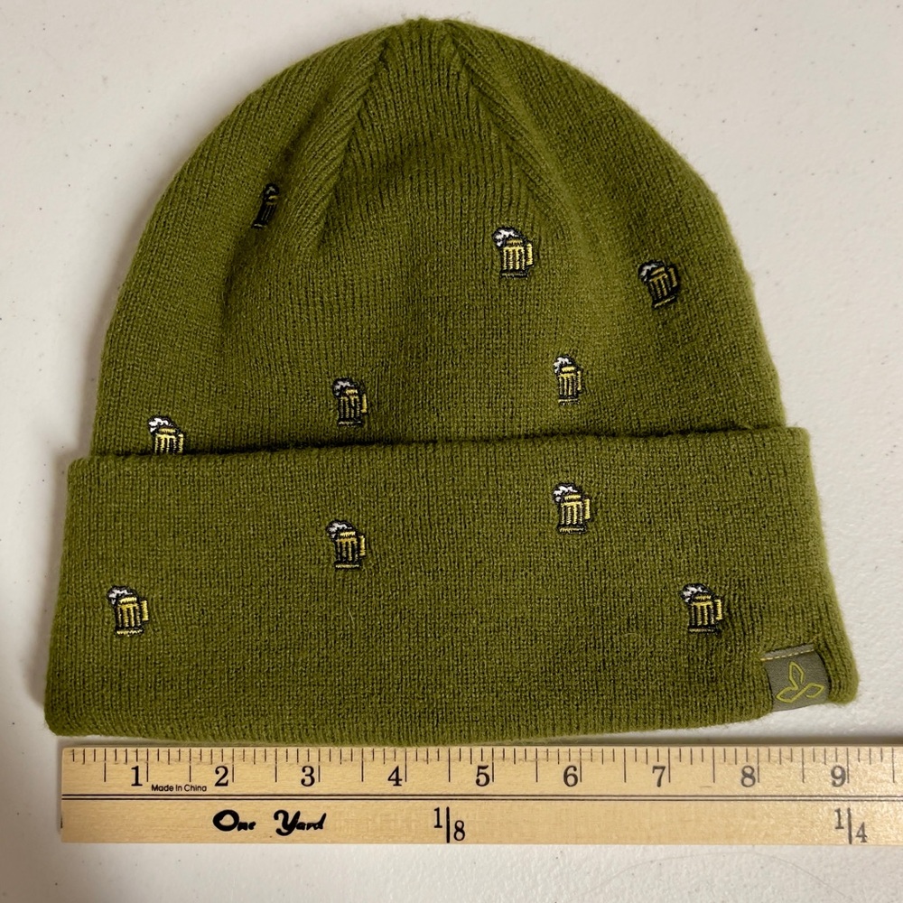 prAna Logo Beanie With Beer Mugs Winter Snow Hiking Streetwear St. Patrick's Day - Picture 6 of 6